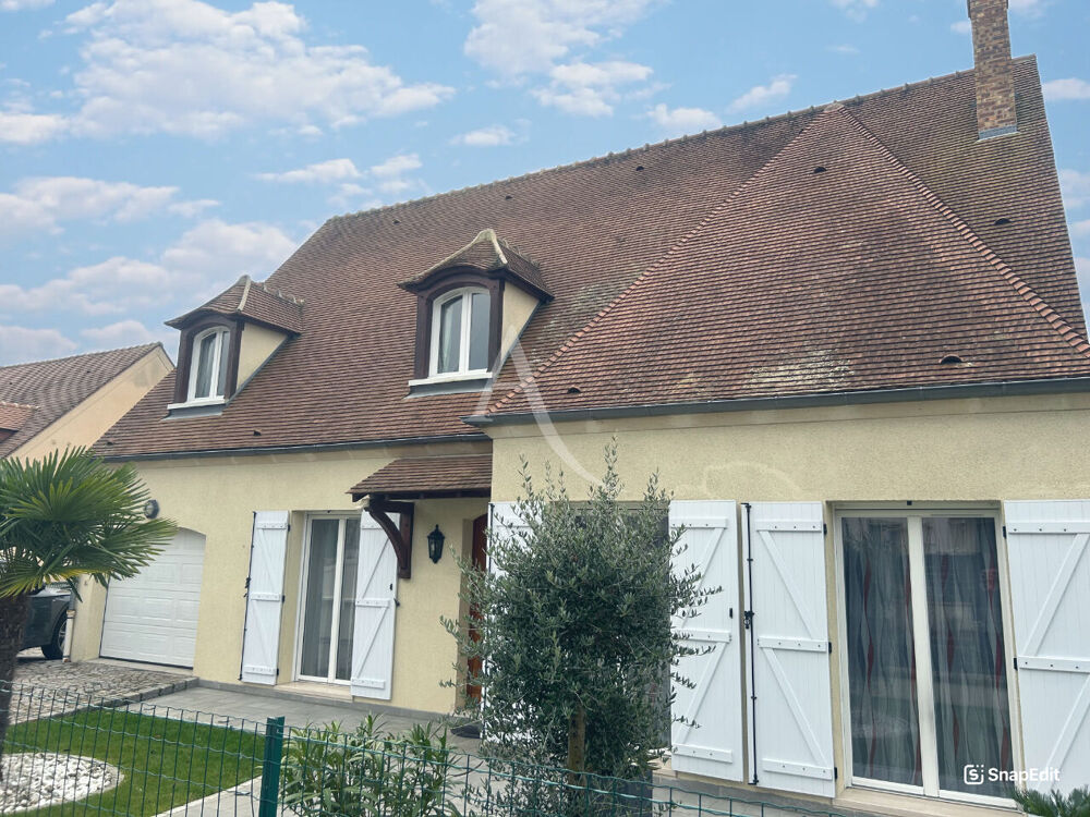 Vente Maison Maison Saint Prix 7 pièce(s) 165.79 m2 Saint prix