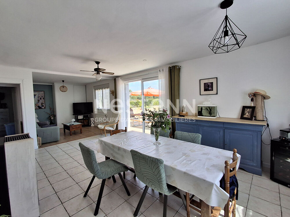 Maison à vendre à Plumelec 117m² 4 chambres 3450 m² de terrain clos / Morbihan / Bretagne