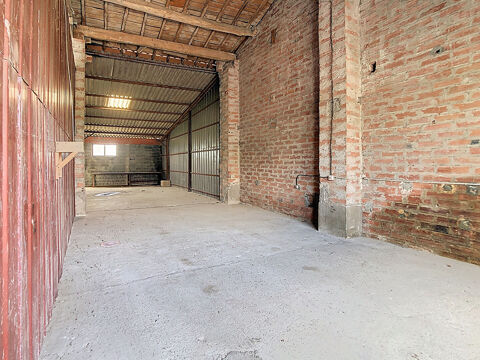  Parking / Garage � louer 100 m�