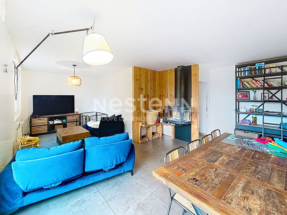 Vente Maison À vendre à Theix-Noyalo, maison rénovée de 166m² sur plus de 2500m² de terrain Theix noyalo