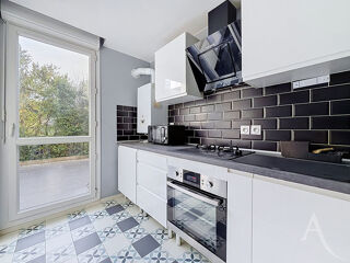  Appartement à vendre 4 pièces 76 m²