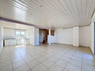  Maison à louer 4 pièces 75 m²