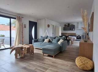  Maison 4 pi�ces 76 m� Salles sur mer