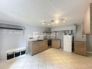  Maison  louer 4 pices 114 m