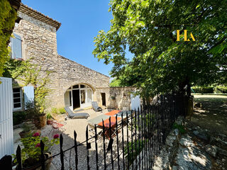  Maison à vendre 11 pièces 337 m²