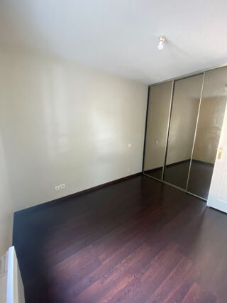  Appartement à louer 2 pièces 37 m²