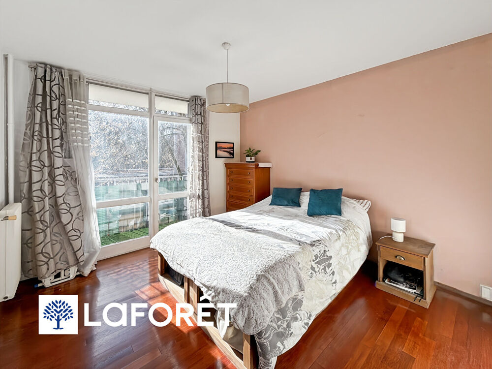 Vente Appartement À vendre : Appartement spacieux de 4 pièces à RIS ORANGIS Ris orangis