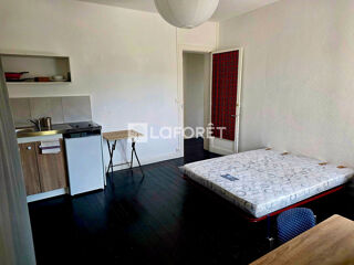  Appartement à louer 1 pièce 25 m²
