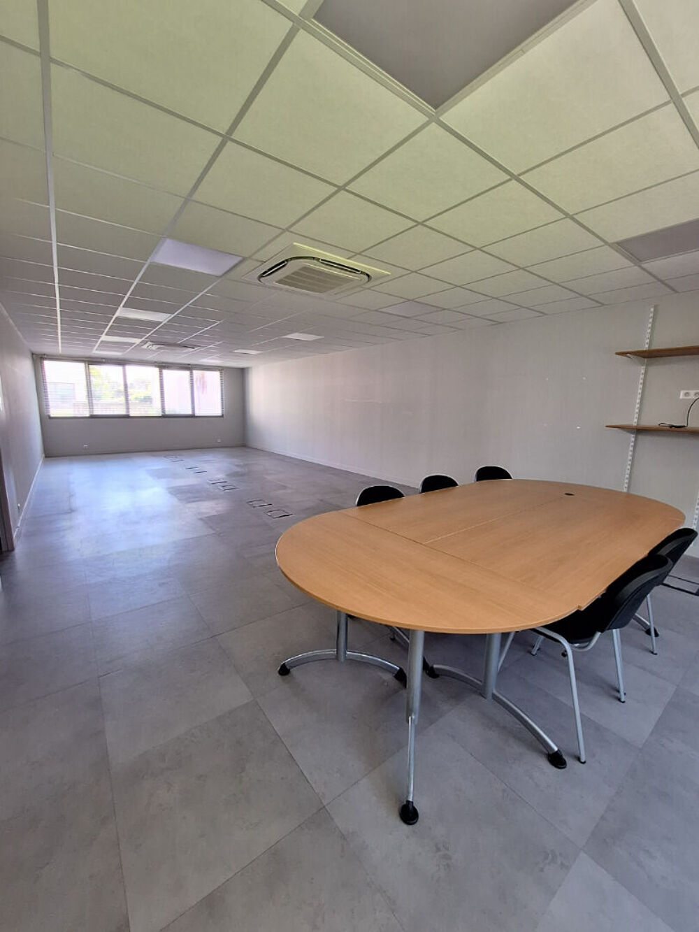   LOCATION BUREAU SAINT MALO PARAME Parame