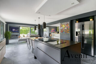  Maison à louer 4 pièces 195 m²