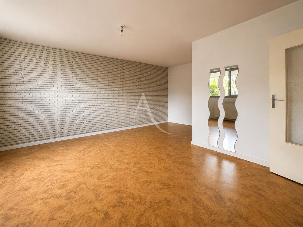 Vente Appartement Studio Nantes 1 pièce(s) avec parking et cave Nantes