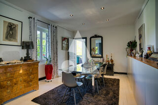  Villa  vendre 7 pices 231 m