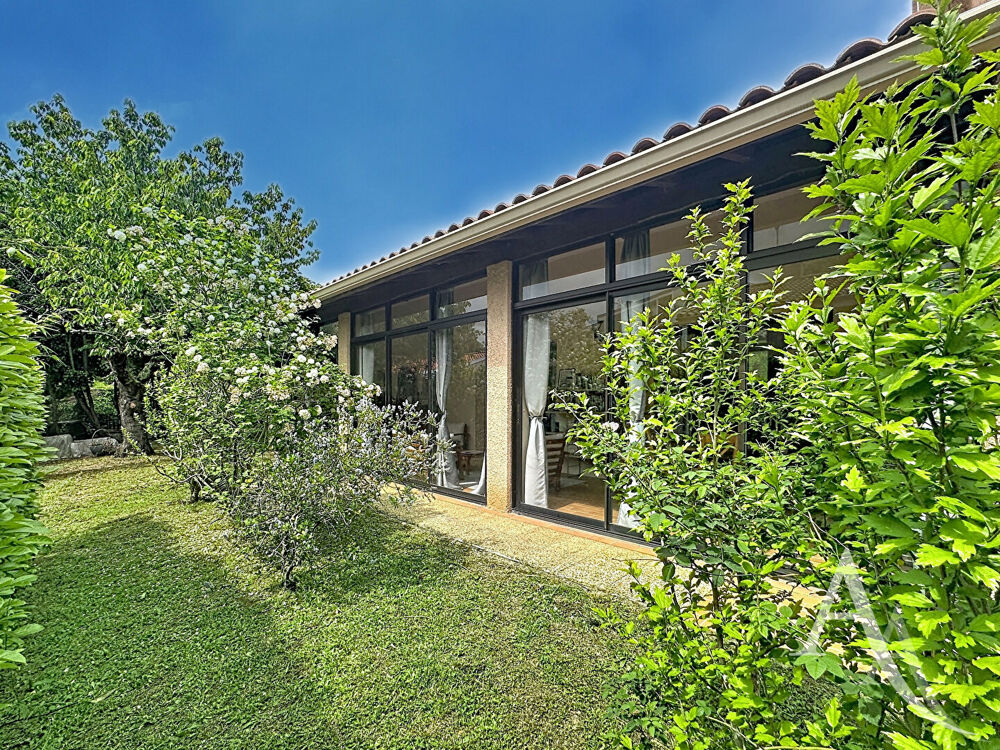 Vente Maison Maison Muret 5 pièces 110m²  avec véranda, buanderie et abris camping-car Muret