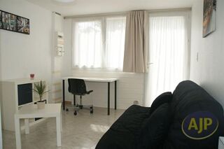  Appartement à louer 1 pièce 17 m²