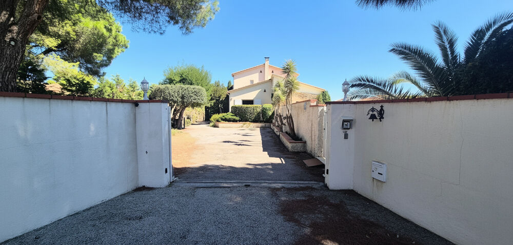 Maison 12 pièces 340 m2 piscine et studio Argelès-sur-mer