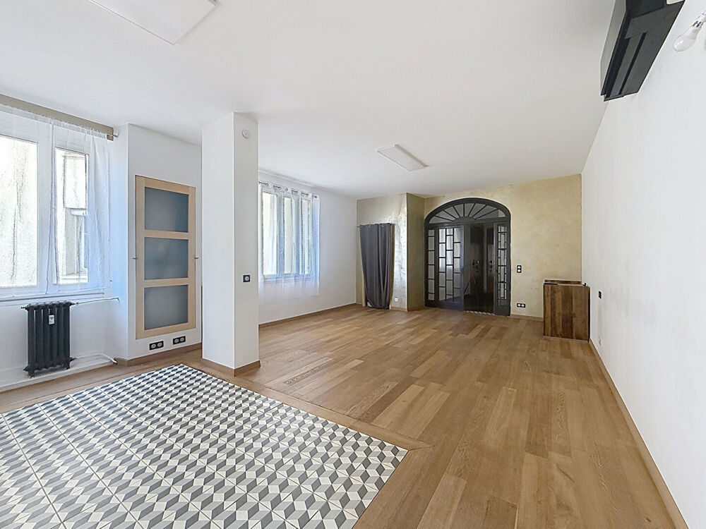 Vente Appartement Appartement 4 pièces à vendre à Toulon - Champs de Mars, 113 m², calme et lumineux Toulon