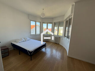  Appartement � louer 4 pi�ces 100 m�