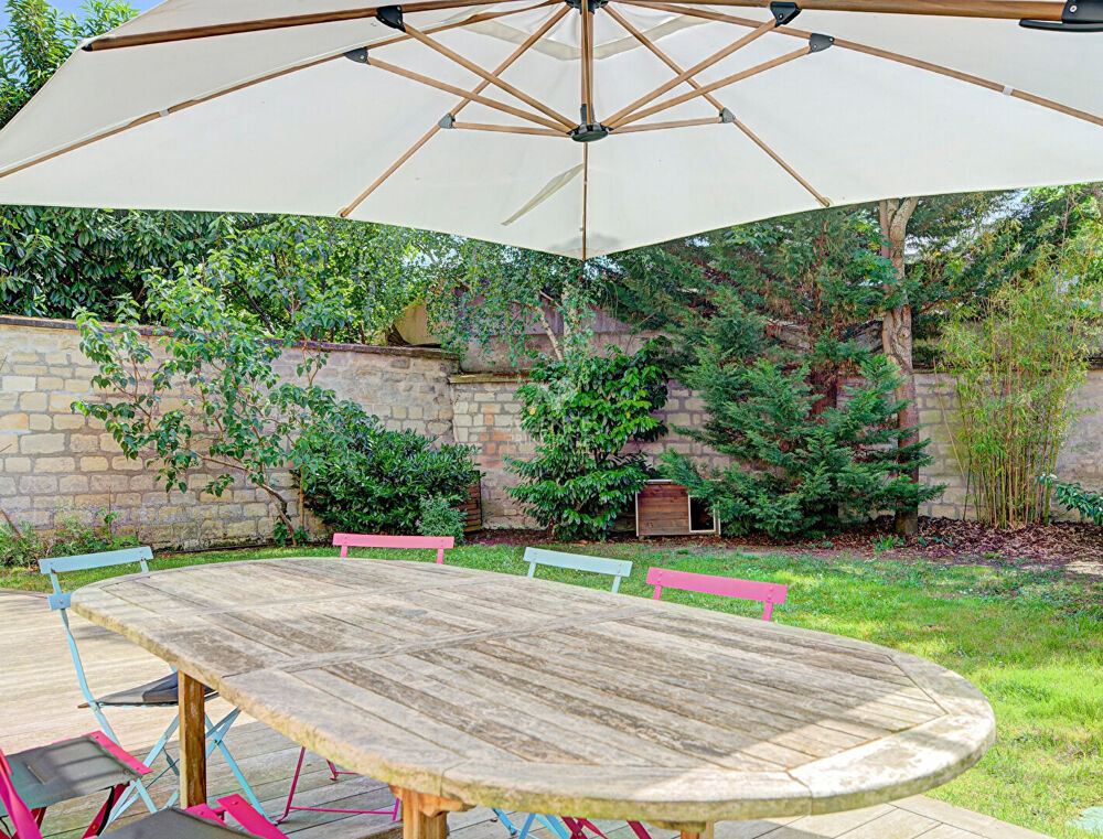 Appartement Saint Germain En Laye 5 pièce(s) 111.24 m2