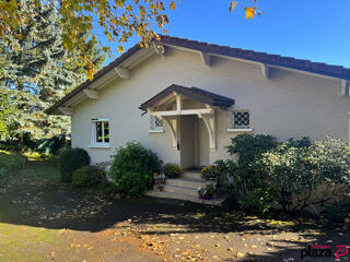  Maison  vendre 6 pices 220 m