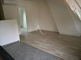  Immeuble à vendre 5 pièces 200 m²