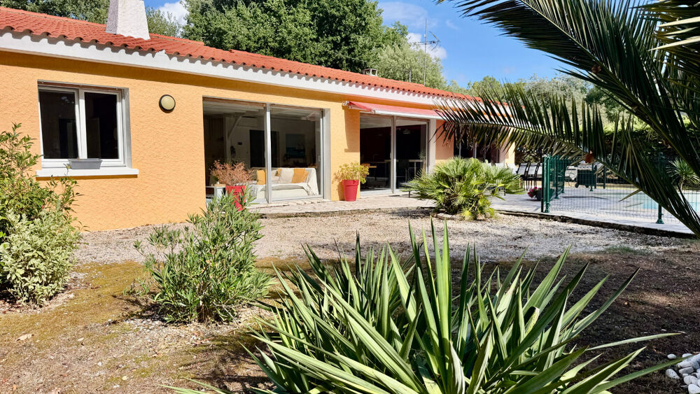 Vente Maison SAINT-HILAIRE-DE-RIEZ ? MAISON DE PLAIN-PIED, PISCINE ET MAGNIFIQUE ENVIRONNEMENT BOISÉ Saint hilaire de riez