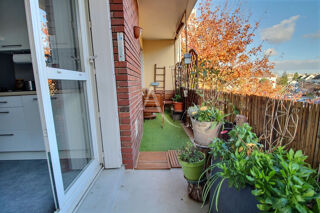 Vente Appartement Appartement 3 pièces  sans travaux et avec décoration actuelle Maurepas