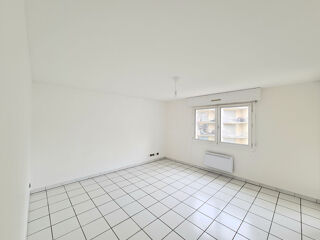  Appartement � louer 4 pi�ces 80 m�