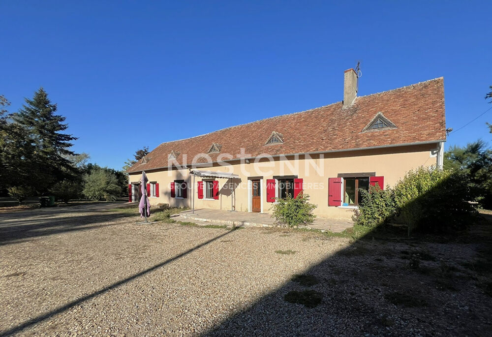 Vente Maison Longère à vendre à Gracay - 3 chambres, piscine, grand terrain Gracay