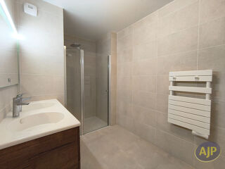  Appartement à vendre 5 pièces 93 m²