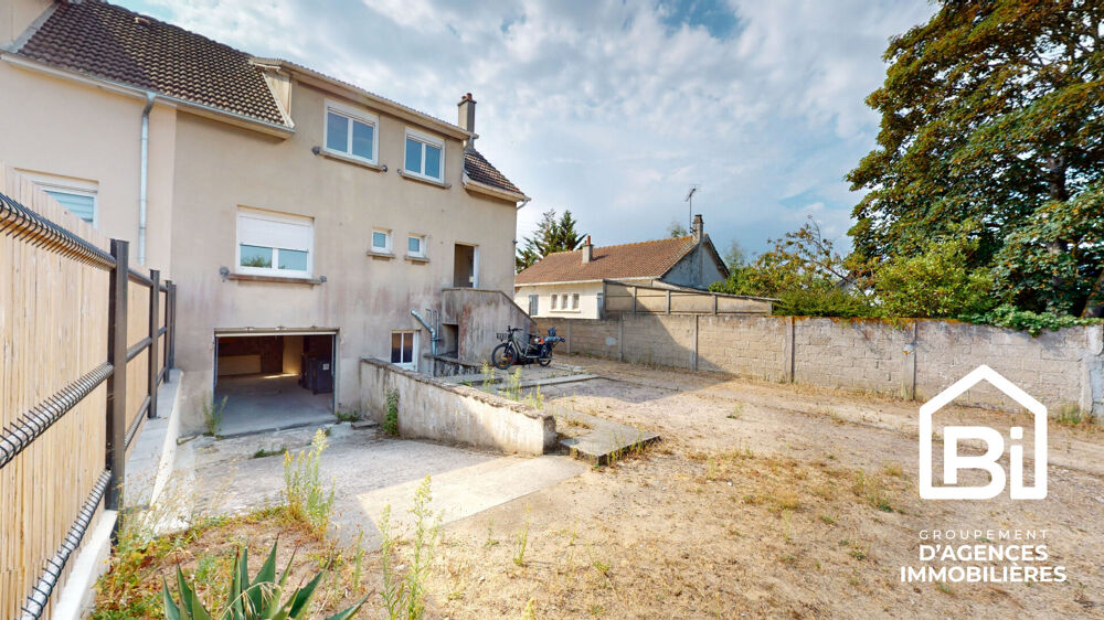 Vente Maison Maison 5 chambres avec sous sol complet - 400 mètres de la plage Ouistreham