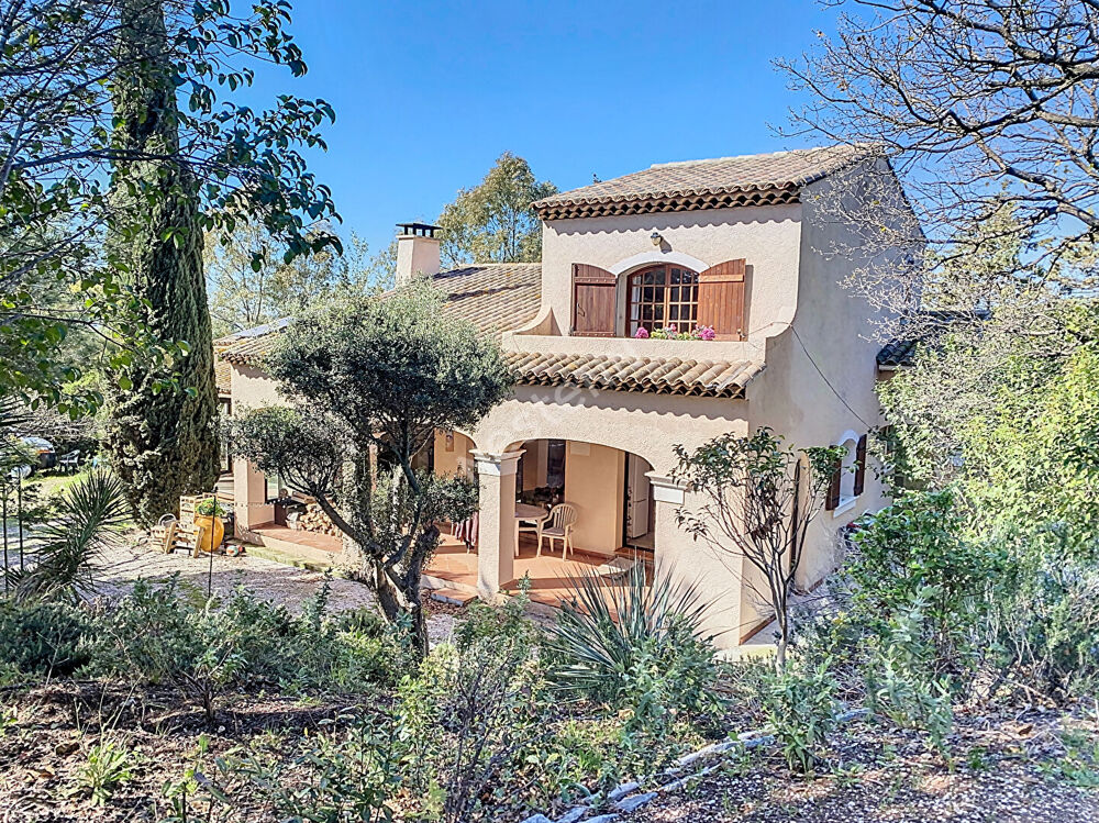 Vente Maison Demeure Provençale Ollioules/La Seyne T6 de 172m² sur un terrain de 2730 m². La seyne sur mer
