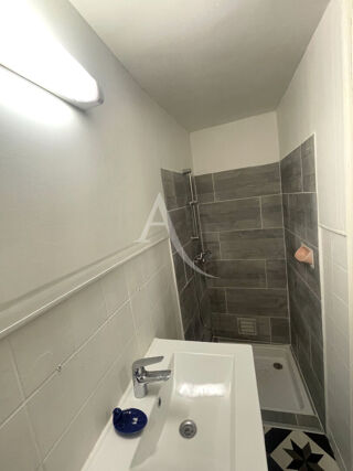  Appartement à louer 1 pièce 12 m²