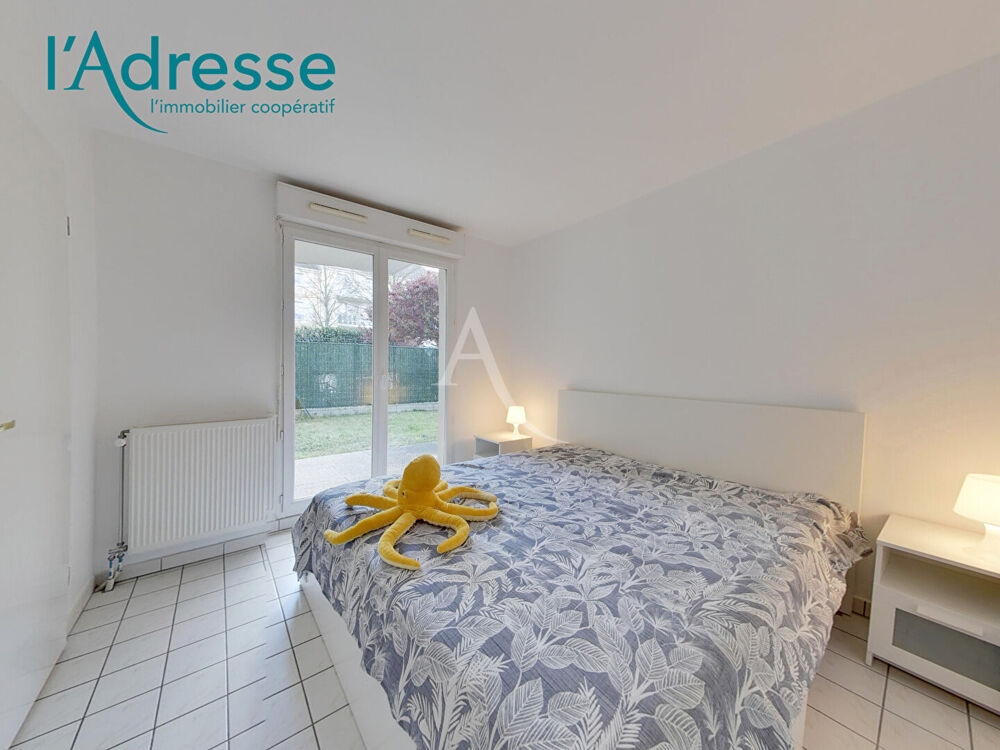 Vente Appartement 2 pièce(s) avec jardinet + Box Noisy le grand
