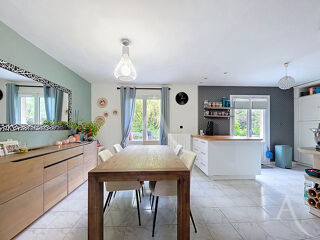  Maison à vendre 7 pièces 142 m²