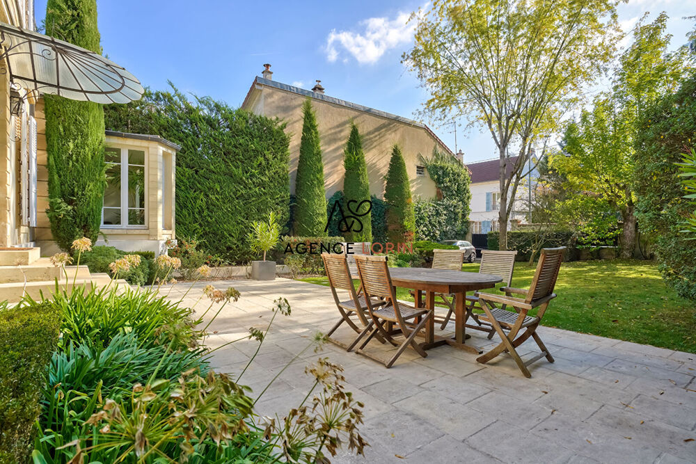 Vente Maison Maison Le Vésinet - 250 m² - 9 pièces Le vesinet