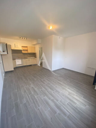  Appartement à louer 1 pièce 29 m²