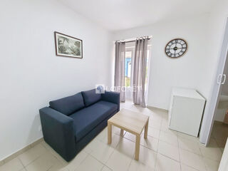  Immeuble � vendre 3 pi�ces 50 m�