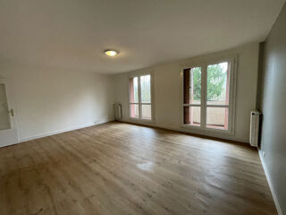  Appartement � louer 4 pi�ces 90 m�