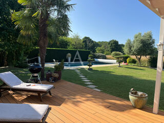  Maison à vendre 7 pièces 235 m²