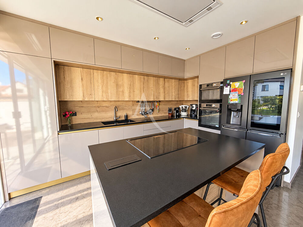 à vendre  Maison Chatou (78400)