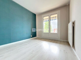  Appartement � louer 4 pi�ces 71 m�