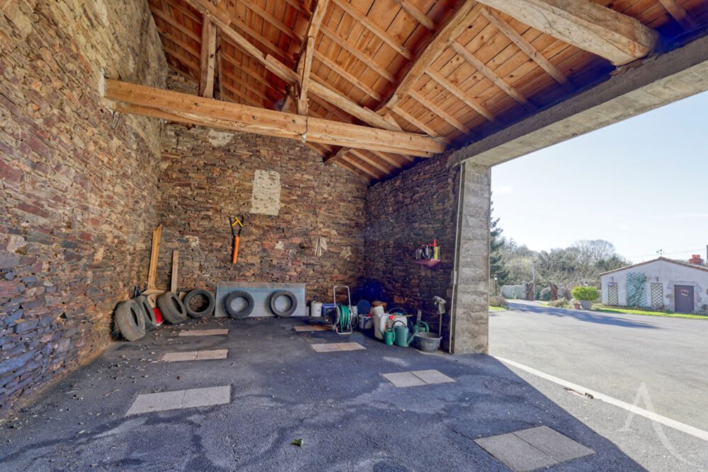 à vendre  Maison Montaigu (85600)