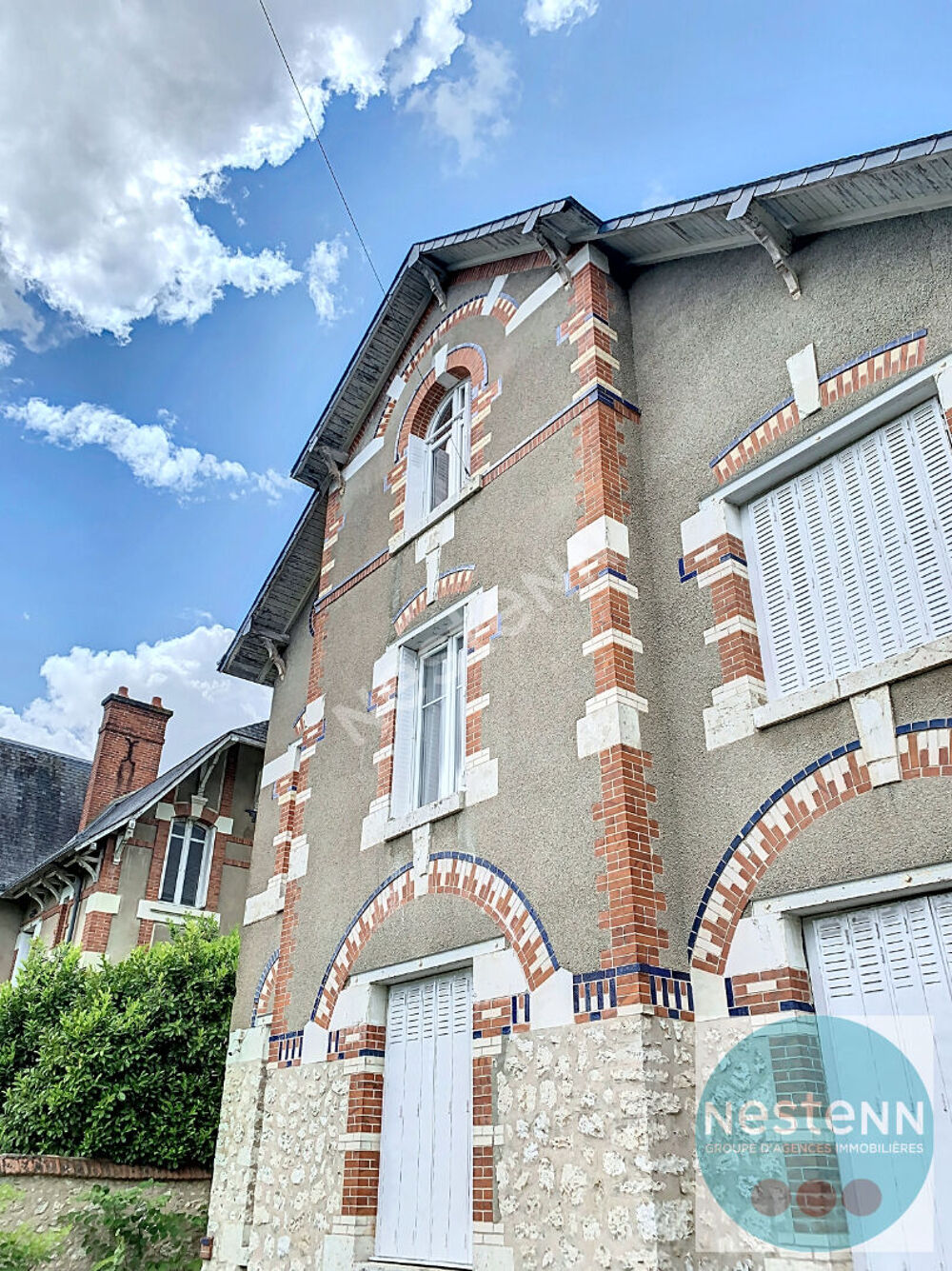 Location Appartement Voir loyer TOUTES charges comprises en bas d'annonce / T4 meublée / Blois quartier administratif Blois