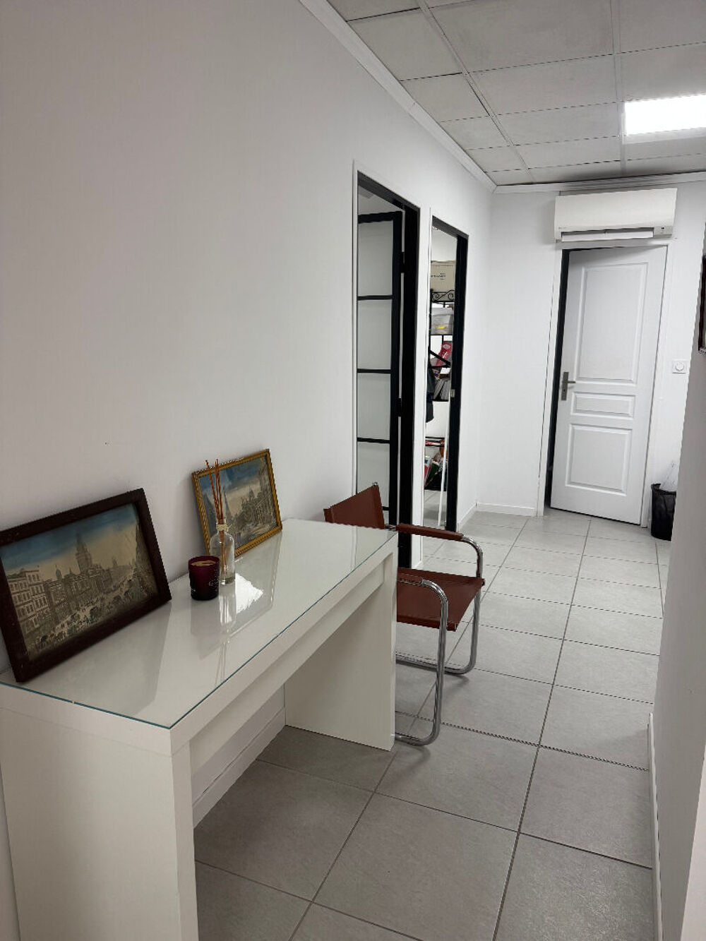 Vente Appartement Appartement 108M² EGUILLES - PARKING 265 000 Eguilles