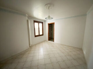  Immeuble � vendre 12 pi�ces 320 m�