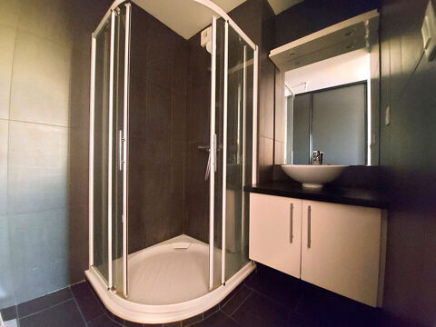  Appartement  louer 4 pices 77 m