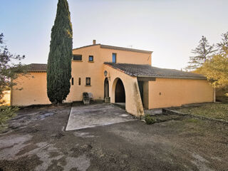 Vente Maison Maison Traditionnelle T5 (construite en 1973) de138 m²  sur un terrain de 550 m2 La fare les oliviers