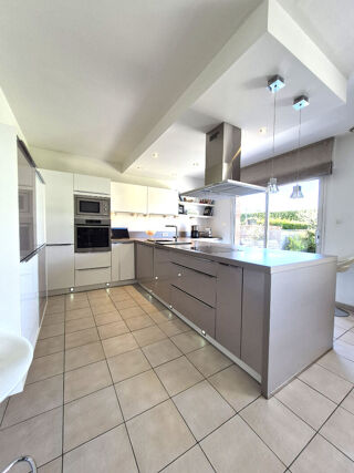  Maison � vendre 8 pi�ces 188 m�