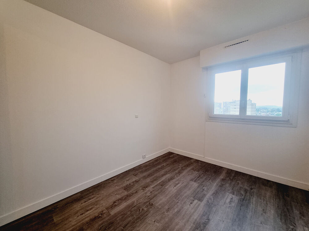 Appartement a louer saint-ouen-l'aumone - 4 pièce(s) - 75 m2 - Surfyn