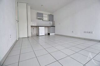  Appartement  vendre 2 pices 43 m
